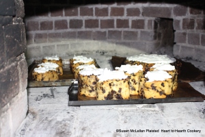 Once the tin cake hoops are removed and the cakes are iced for the receipt (recipe) A Good Cake: My Cousen Clerkes Receipt, the tin baking sheets with the  cakes are put back in a slack oven to set the icing.